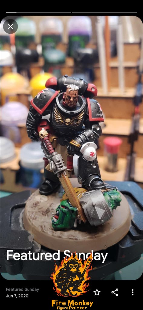 Black Templars Captain with thunder hammer