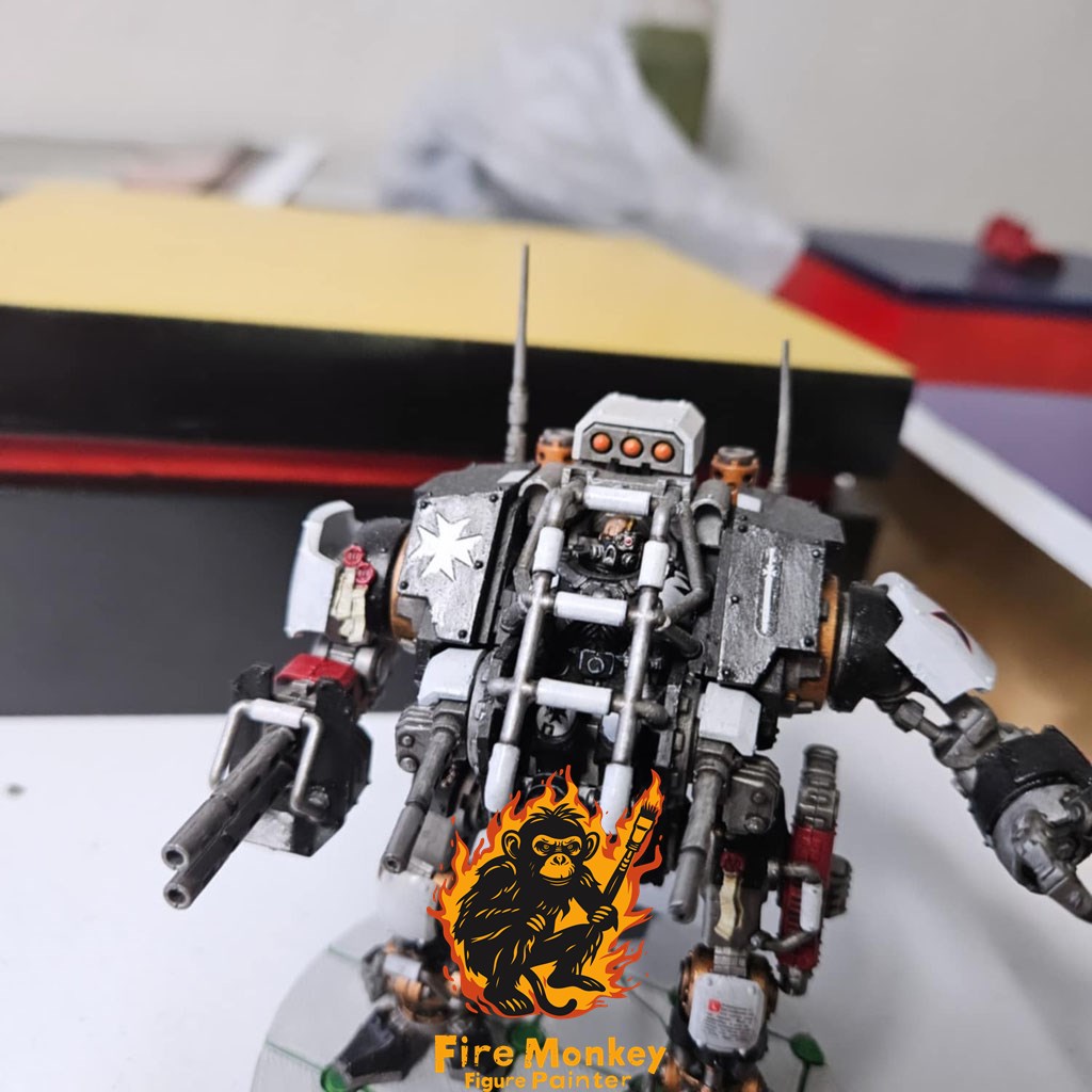 Black Templars Invictor Tactical Warsuit