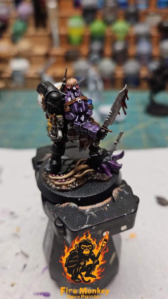 Deathwatch Veteran with Genestealer trophy